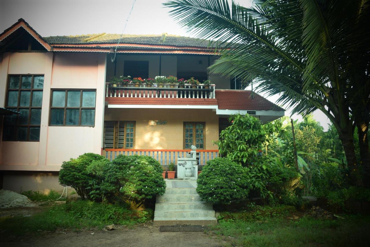 Ibbani Homestay, Siddapur Buitenkant foto